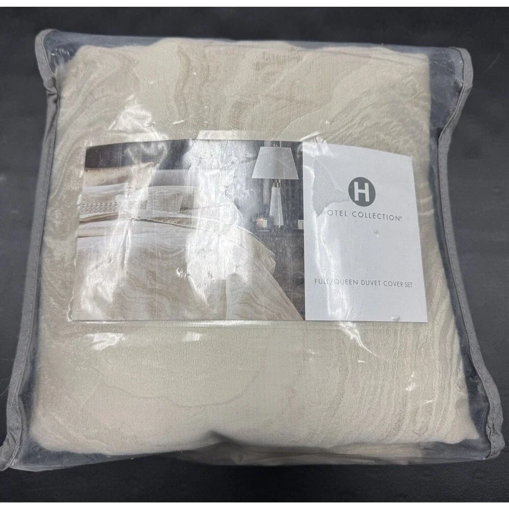 Hotel Collection $475 Full/Queen 3PC Moonstone Duvet Cover Set , Gold